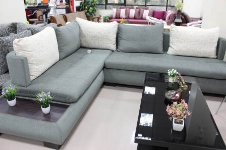 Living Room 7